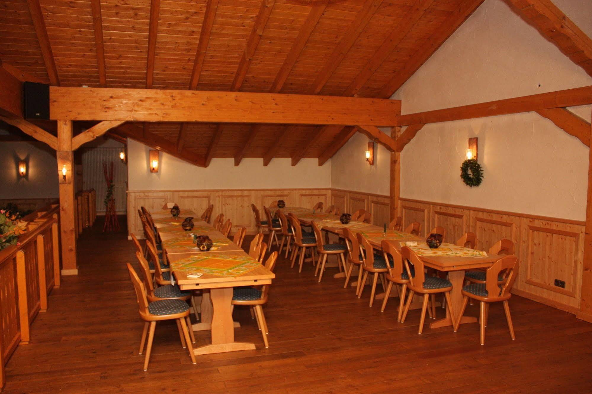 Landgasthof Scherer Wenden  ภายนอก รูปภาพ